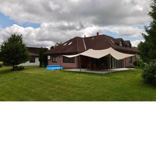 Obora 824