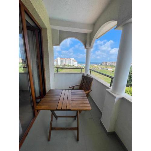 Obzor Sunny Holiday Apartament