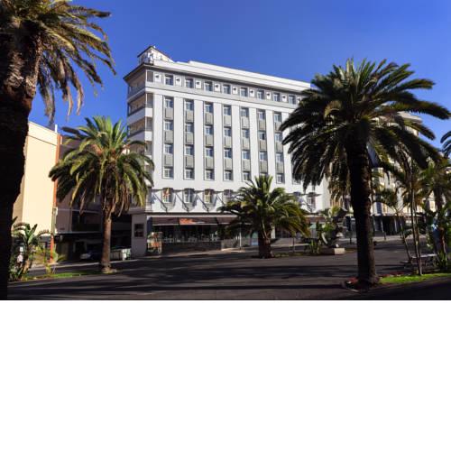 Occidental Santa Cruz Contemporáneo