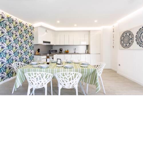 OCEAN GARDEN SUITE 1002