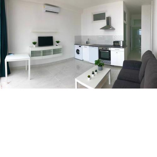Ocean View Superior-A 2 Bedroom Apartment
