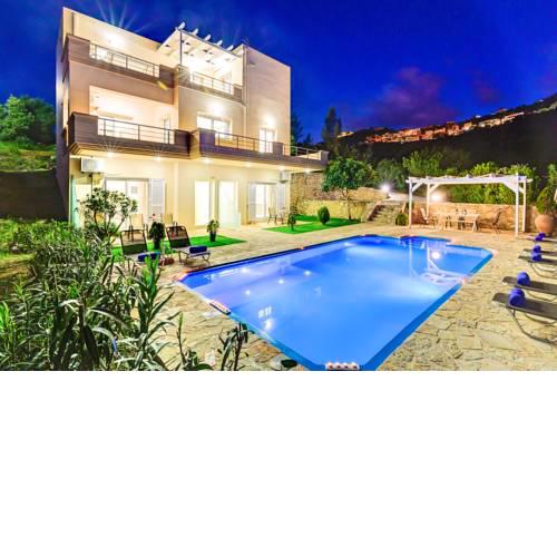 Oceana Suites