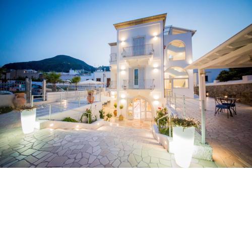 Odysseus Hotel