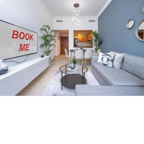 OFFER! 50% OFF! Awesome space for 4!