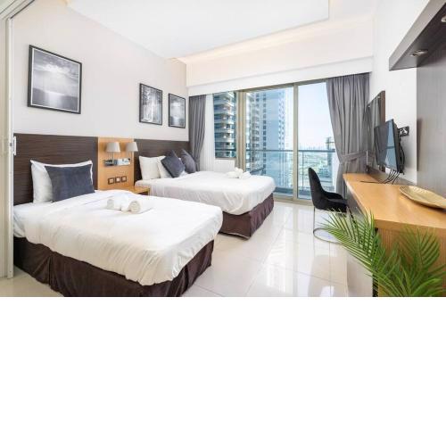 OFFER! 50% OFF! Fabulous space for a family!
