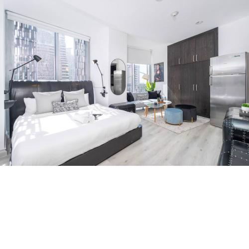 OFFER! 50% OFF! Fantastic studio in the marina!