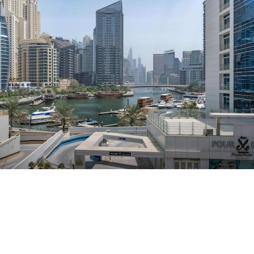 OFFER! 50% OFF! I can sleep 4 in Dubai Marina