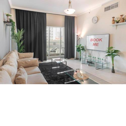 OFFER! 50% OFF! Lovely apartment that sleeps 8