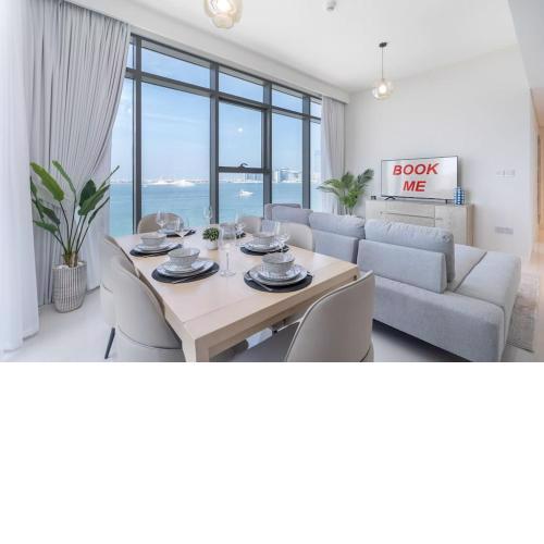 OFFER! 50% OFF! Stunning views & awesome location!
