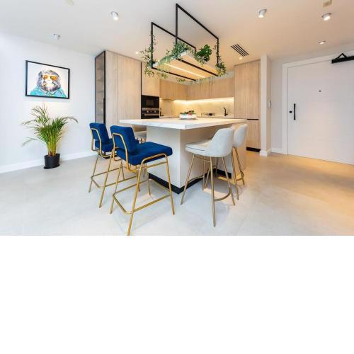 OFFER! Beautiful upgraded 2BR with Sea view - Palm Jumeirah