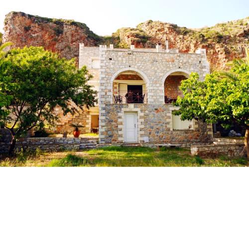 Oitylo Stone Tower