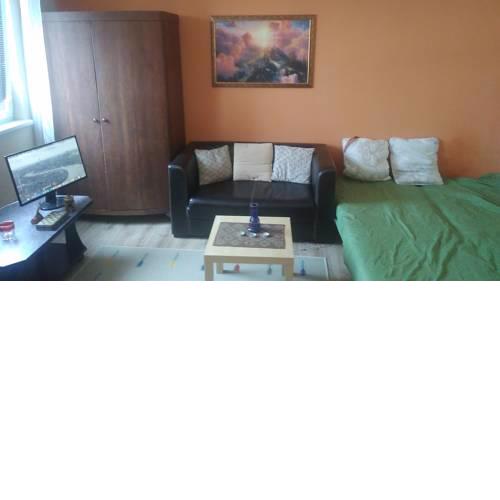 Old Bridge Quiet Apartment with panorama view