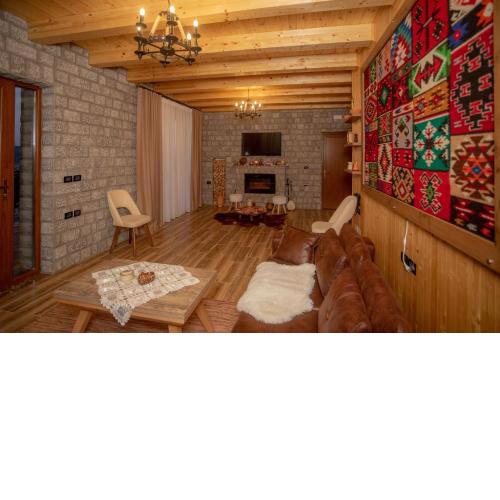 OLD HOUSE