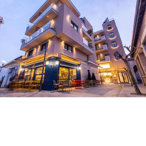 Old Port Hotel