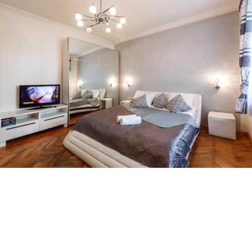 Old Town Apartment-Dlouha