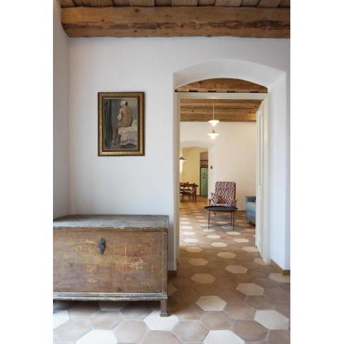 Old Town Flat with Private Patio