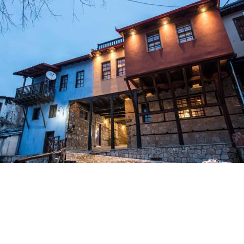 Olganos VL Luxury Rooms & Suites
