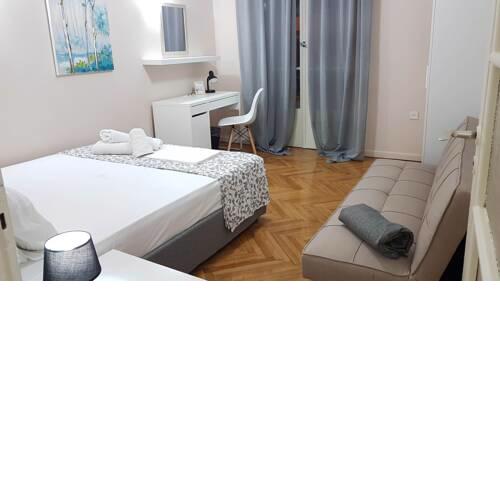 Olive Apartment- Athens Center, 4 BD, 1.5 BATH