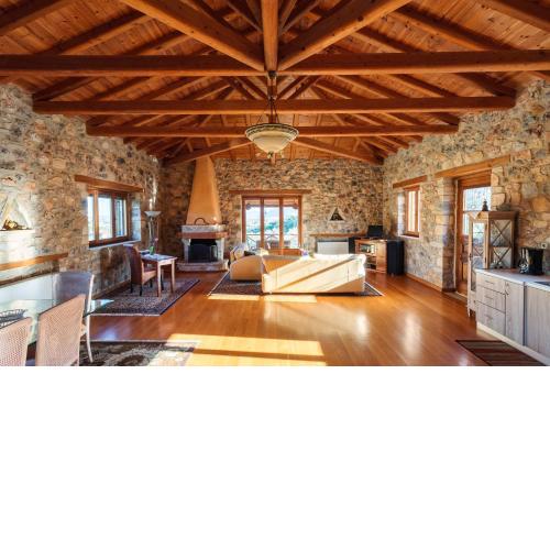 Olive Grove Haven - Bespoke Design, Top Location