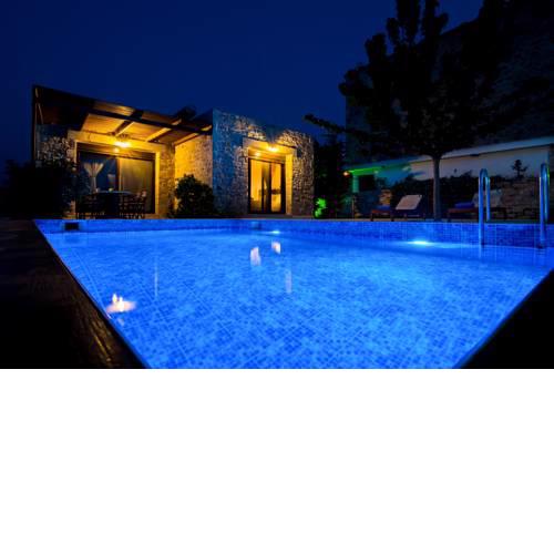 O.L.I.V.E. luxury villas