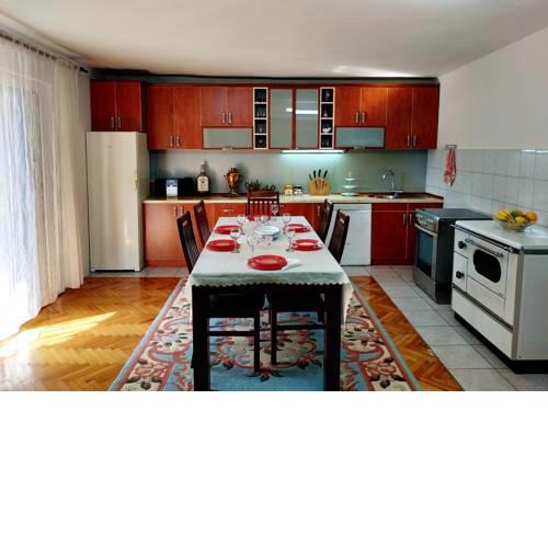 Olives family apartment