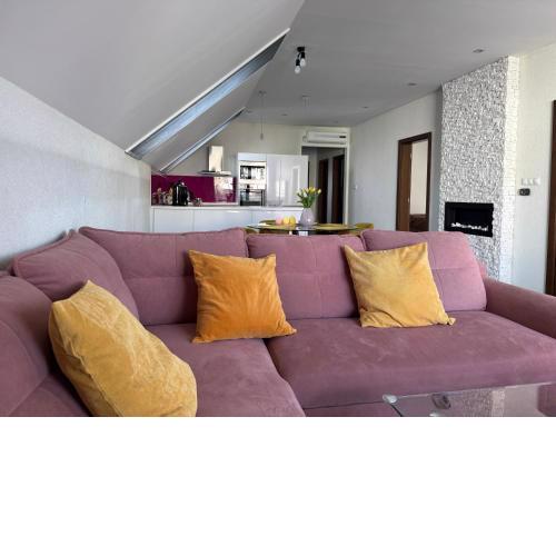 Olivia Suite