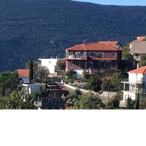Olson Holiday Home