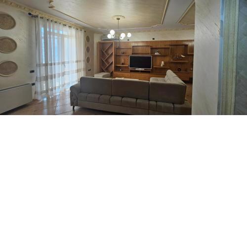 Ona's luxury apartment