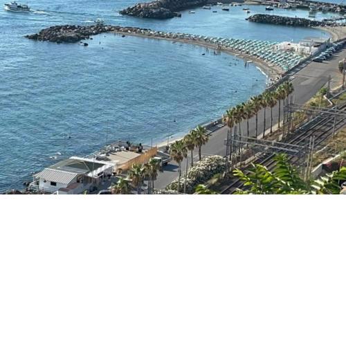 One Bedroom Aparthotel by the beach