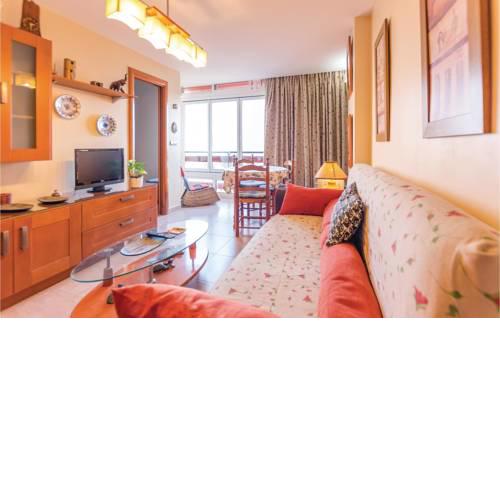 One-Bedroom Apartment in Benalmadena