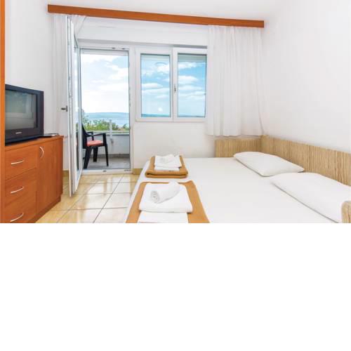 One-Bedroom Apartment in Dramalj