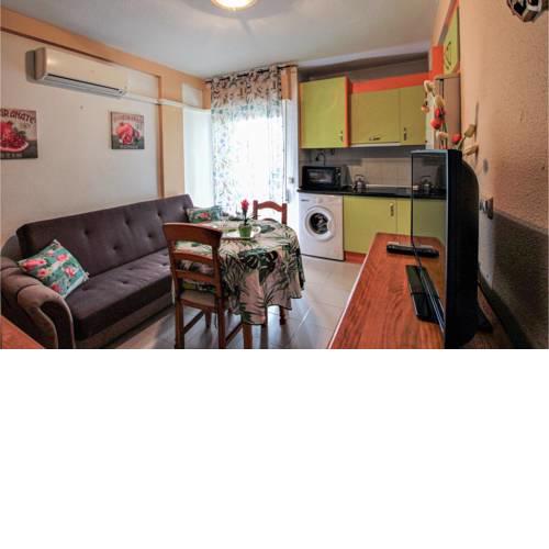 One-Bedroom Apartment in Torrevieja