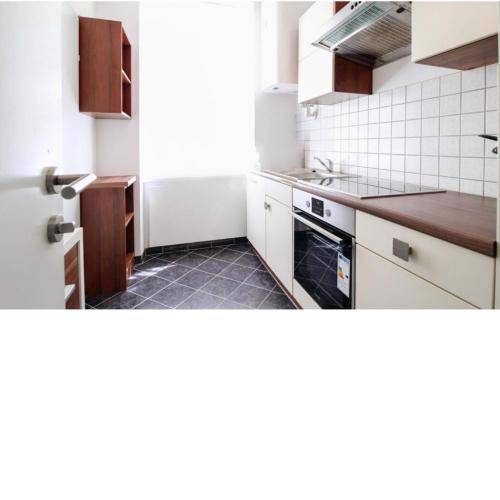 One Bedroom Apartment near Center & Central Station