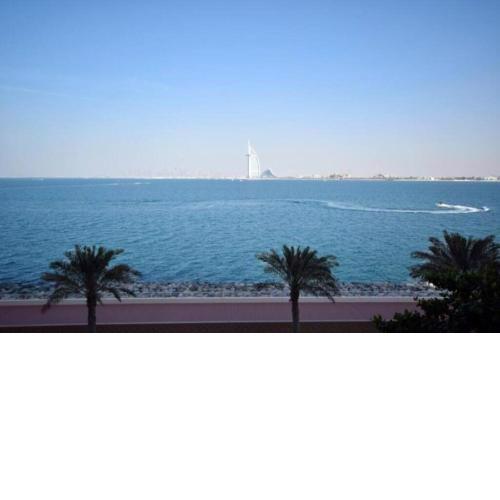 One Bedroom Apartment with Beautiful Sea View