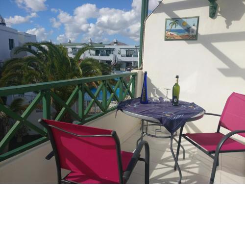 One bedroom apartment with communal pool in Matagorda