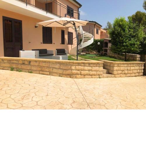 One bedroom appartement at Lido di Noto 400 m away from the beach with enclosed garden and wifi