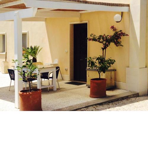 One bedroom appartement with shared pool furnished terrace and wifi at Galatone 4 km away from the beach