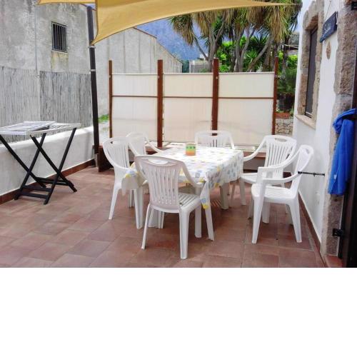 One bedroom appartement with wifi at Cinisi