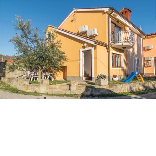 One-Bedroom Holiday Home in Ankaran