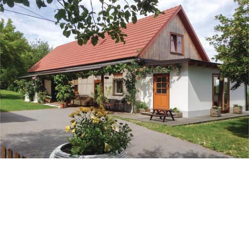One-Bedroom Holiday Home in Gussing