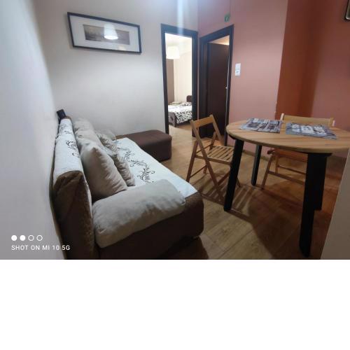 One bedroom on Lemesou 6 in Athens