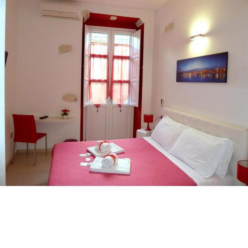 Onlyrooms II
