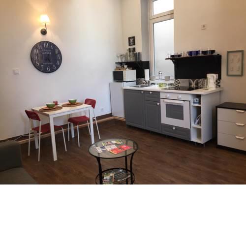 Onyx Apartment