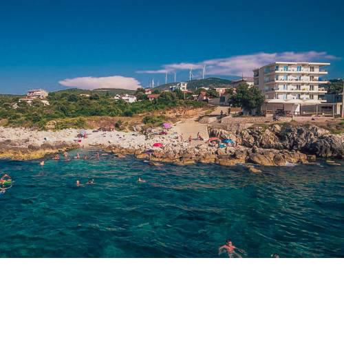 Open Sea Luxury Apartments