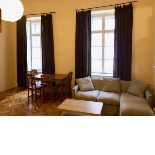 Opera Basic Home