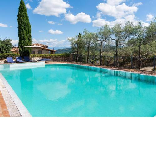 Opulent Holiday Home in Collazzone with Swimming Pool