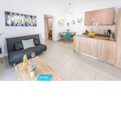 Orama Suites II