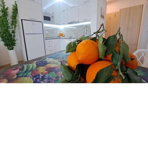 Orange 735