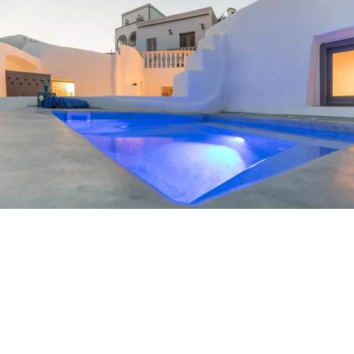 ORFEAS LUXURY SUITES