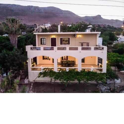 Originally Traditional Villa with fantastic view